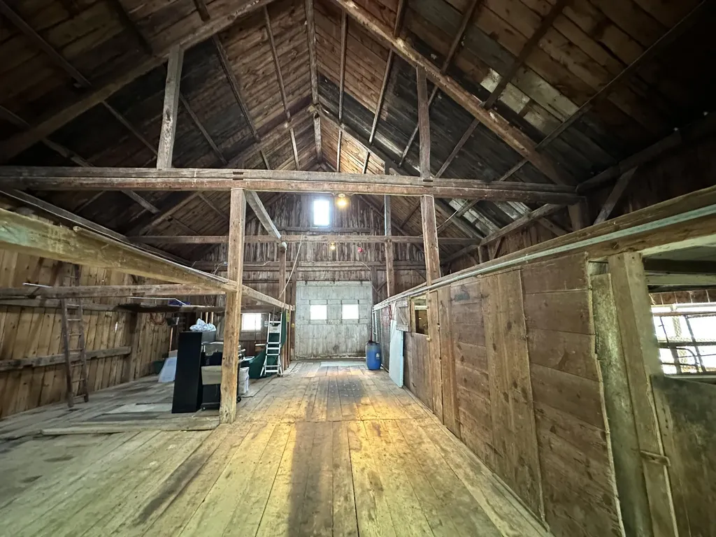 180 Center Road Lebanon ME 04027