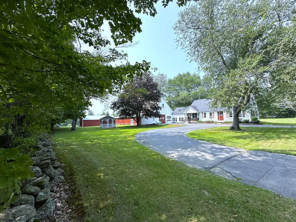 180 Center Road Lebanon ME 04027