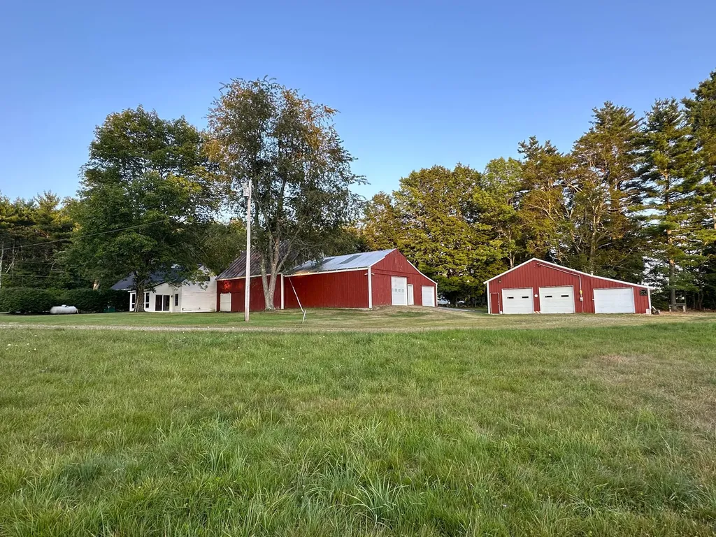 180 Center Road Lebanon ME 04027