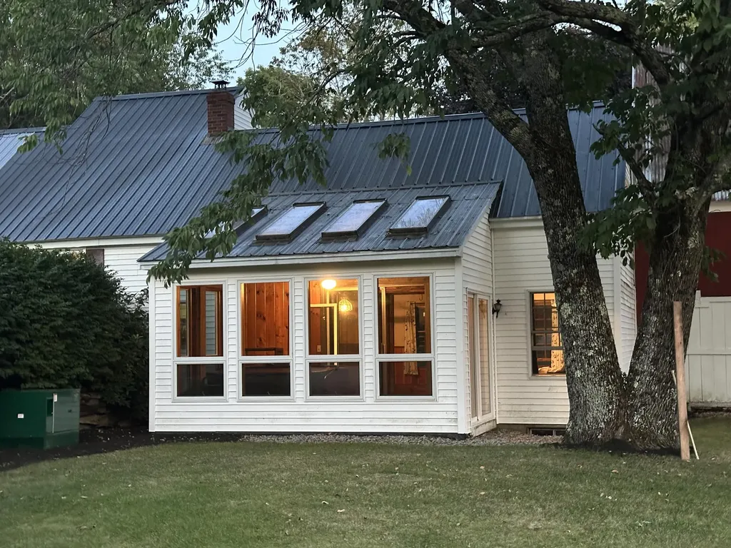 180 Center Road Lebanon ME 04027