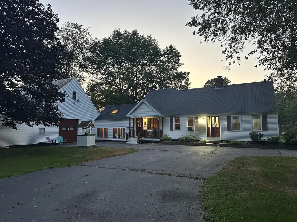 180 Center Road Lebanon ME 04027