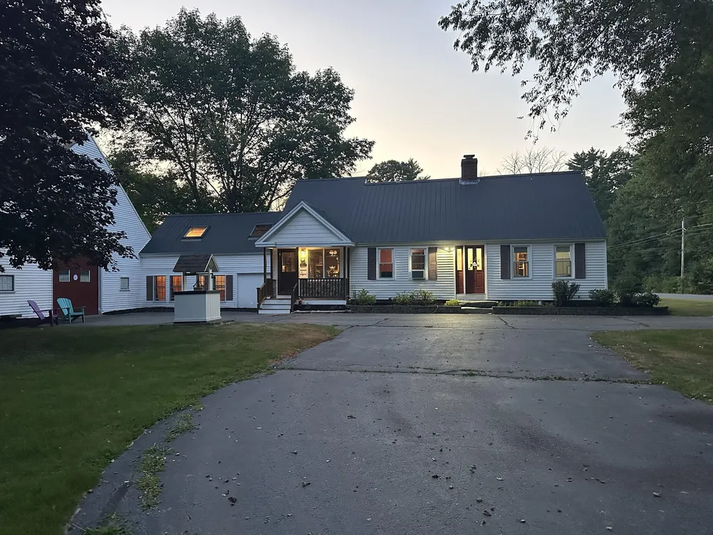 180 Center Road Lebanon ME 04027