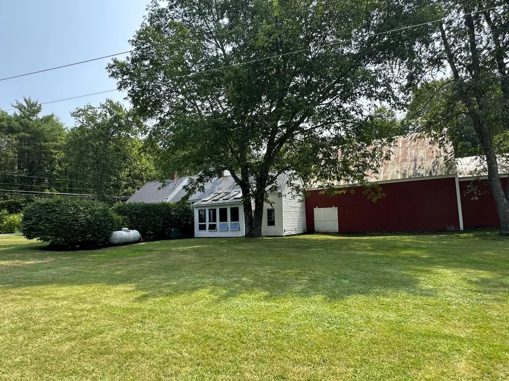 180 Center Road Lebanon ME 04027