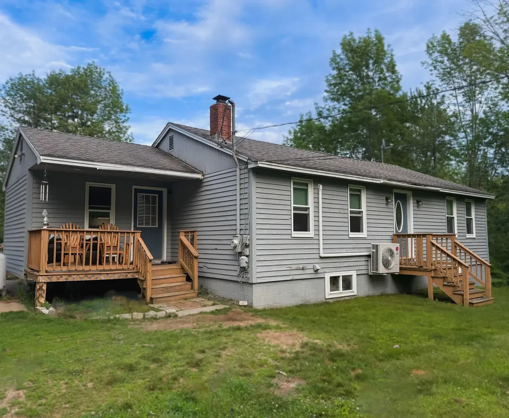 1081 Cape Road Limington ME 04049