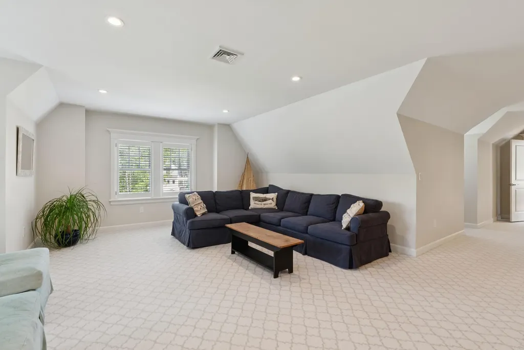 28 Washburn Drive Kennebunkport ME 04046