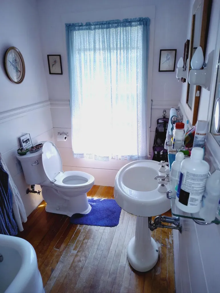 122 Waukeag Avenue Sorrento ME 04677