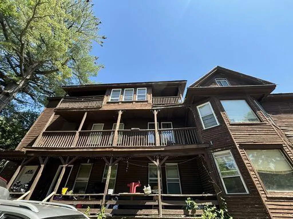 12 West Street Waterville ME 04901