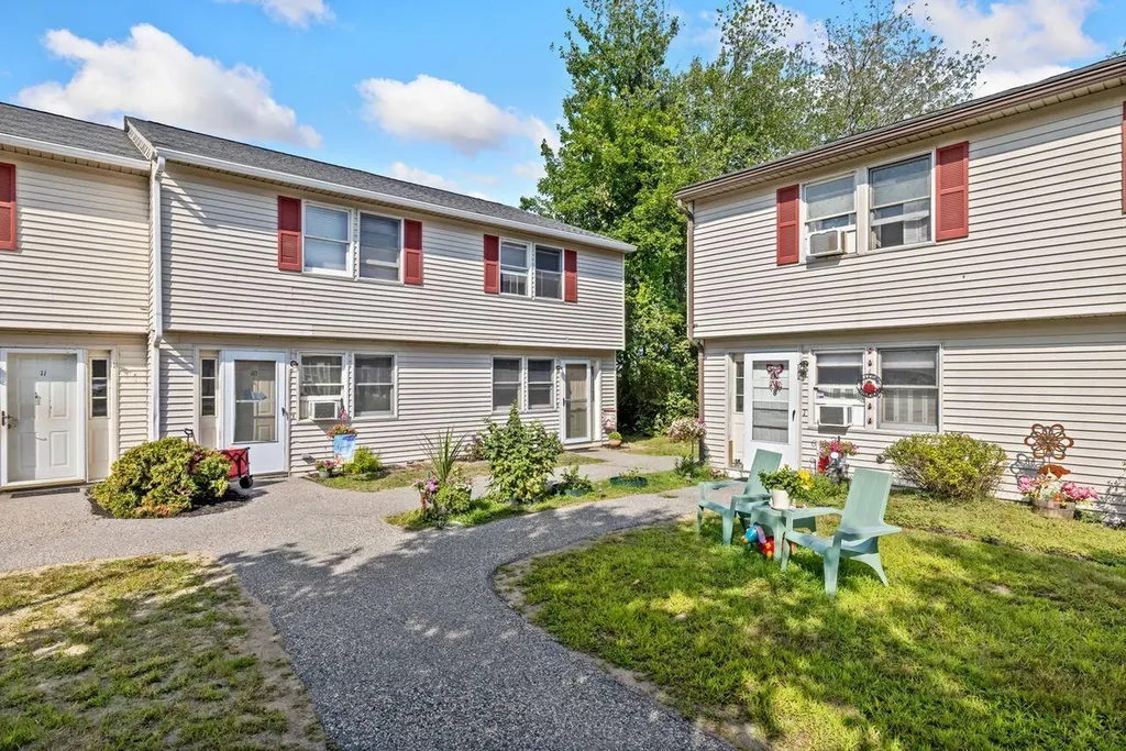 125 Portland Avenue Old Orchard Beach ME 04064