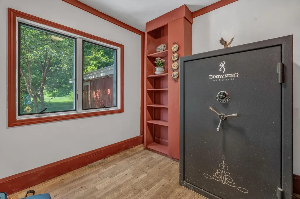 546 Webber Pond Road Vassalboro ME 04989
