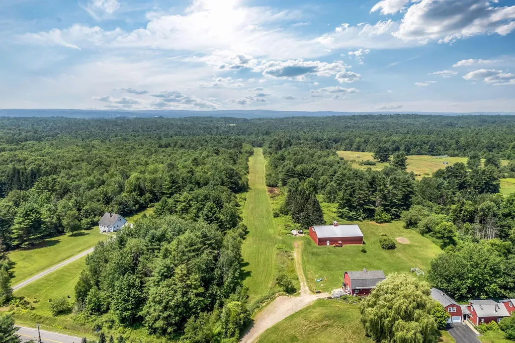 546 Webber Pond Road Vassalboro ME 04989