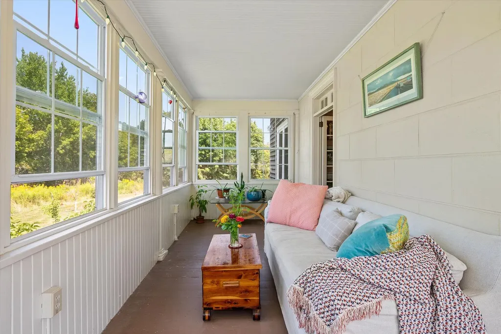 1221 Main Street Harrington ME 04643