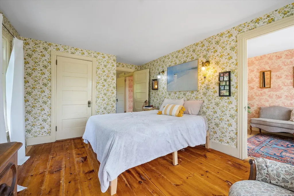 1221 Main Street Harrington ME 04643