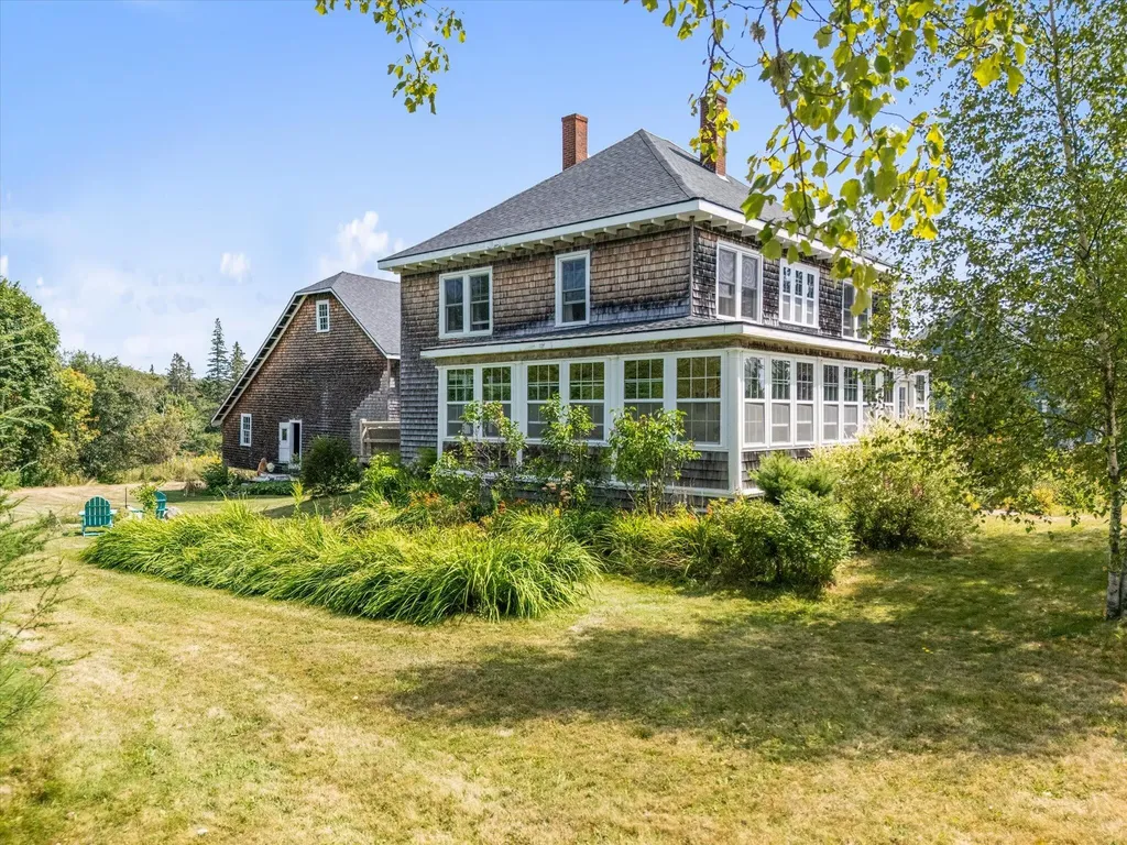 1221 Main Street Harrington ME 04643