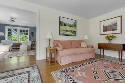 2 Sunnyfield Lane Falmouth ME 04105