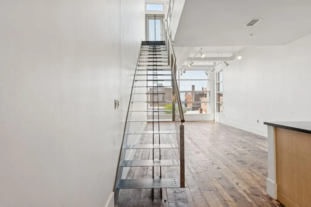 15 Brown Street Portland ME 04101
