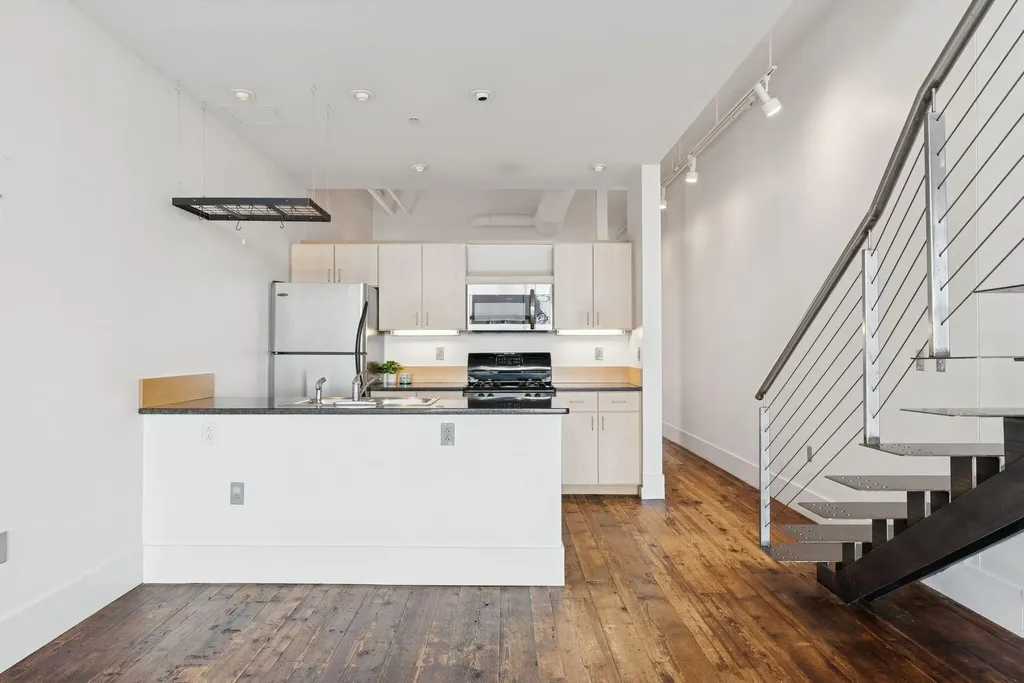 15 Brown Street Portland ME 04101