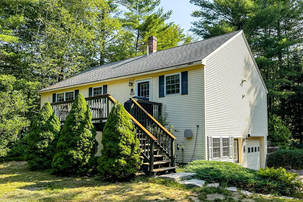 27 Stonehedge Drive Bridgton ME 04009