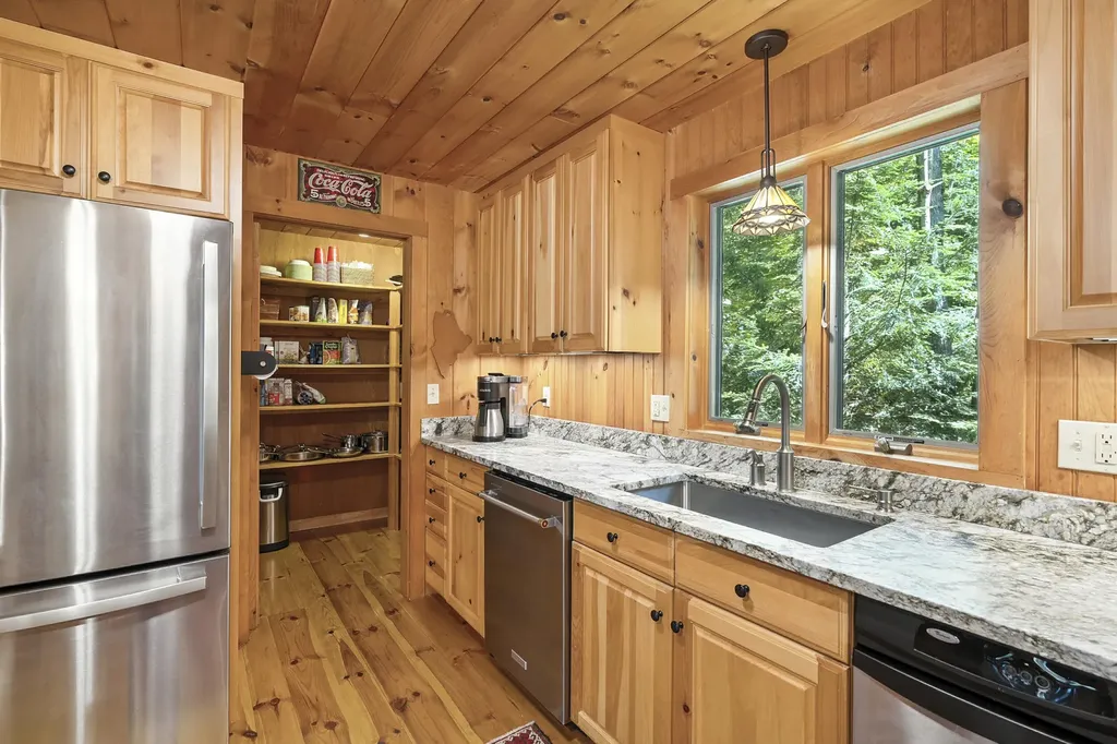 296 Hio Ridge Shores South S Bridgton ME 04009