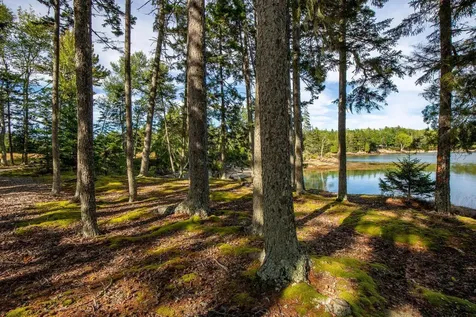 230 Keller Point Road Islesboro ME 04848
