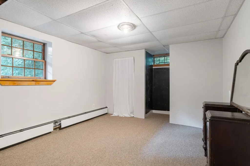 24 Stone House Court Whitefield ME 04353