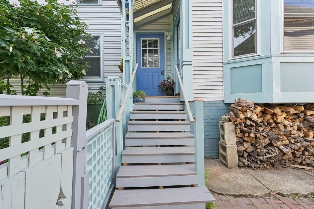 18 South Street Portland ME 04101