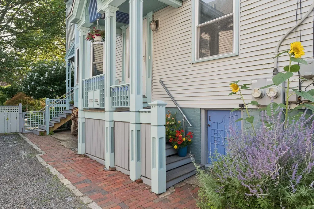 18 South Street Portland ME 04101