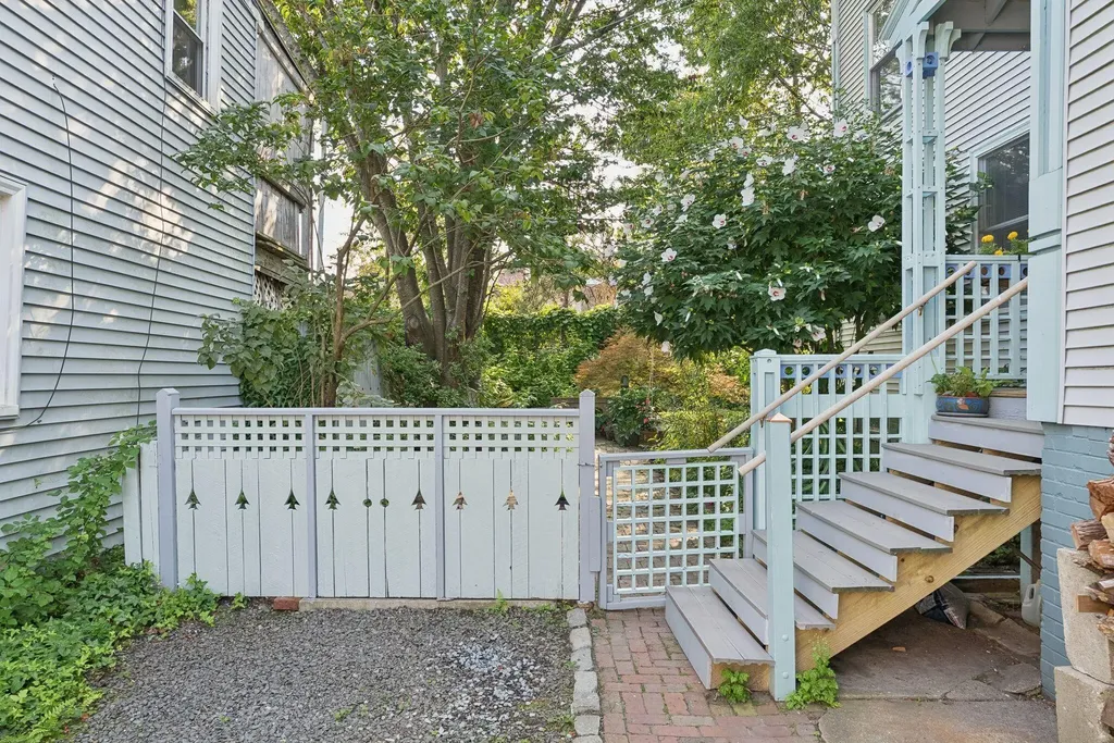 18 South Street Portland ME 04101