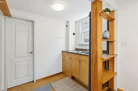 18 South Street Portland ME 04101