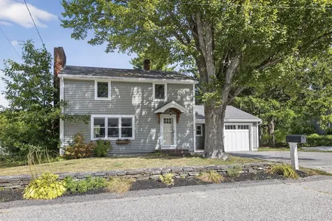 5 Pleasant Avenue Cape Elizabeth ME 04107