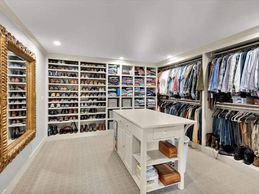 232 South Street Blue Hill ME 04614