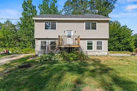8 Staples Lane Windham ME 04062
