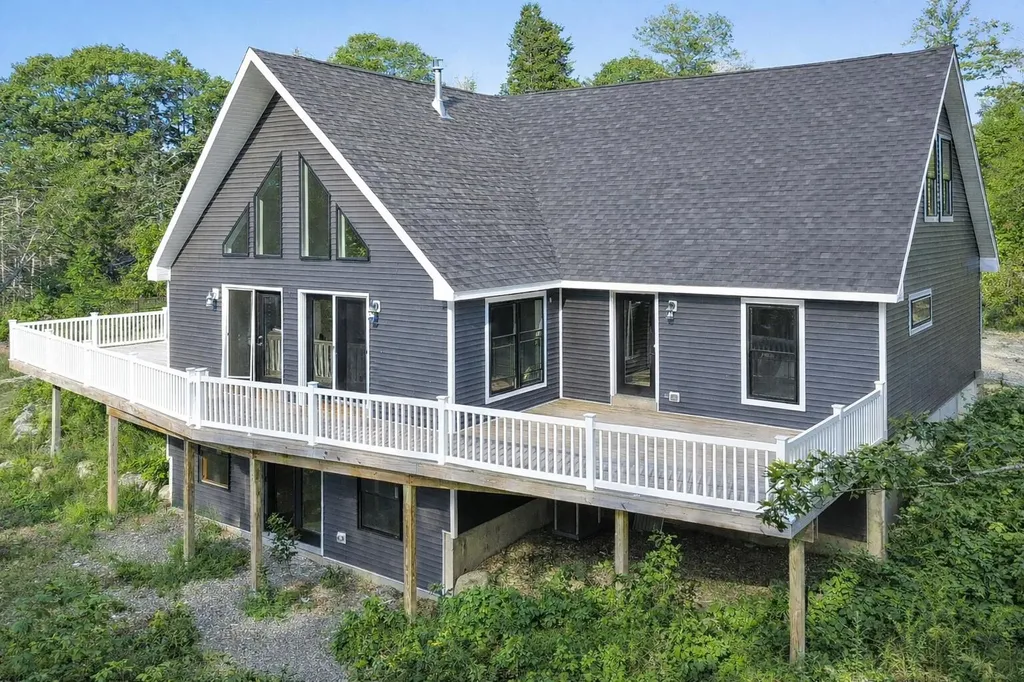 36 Treasure Lane Deer Isle ME 04627