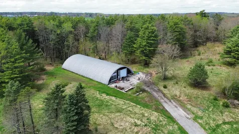 210 Augusta Road Topsham ME 04086