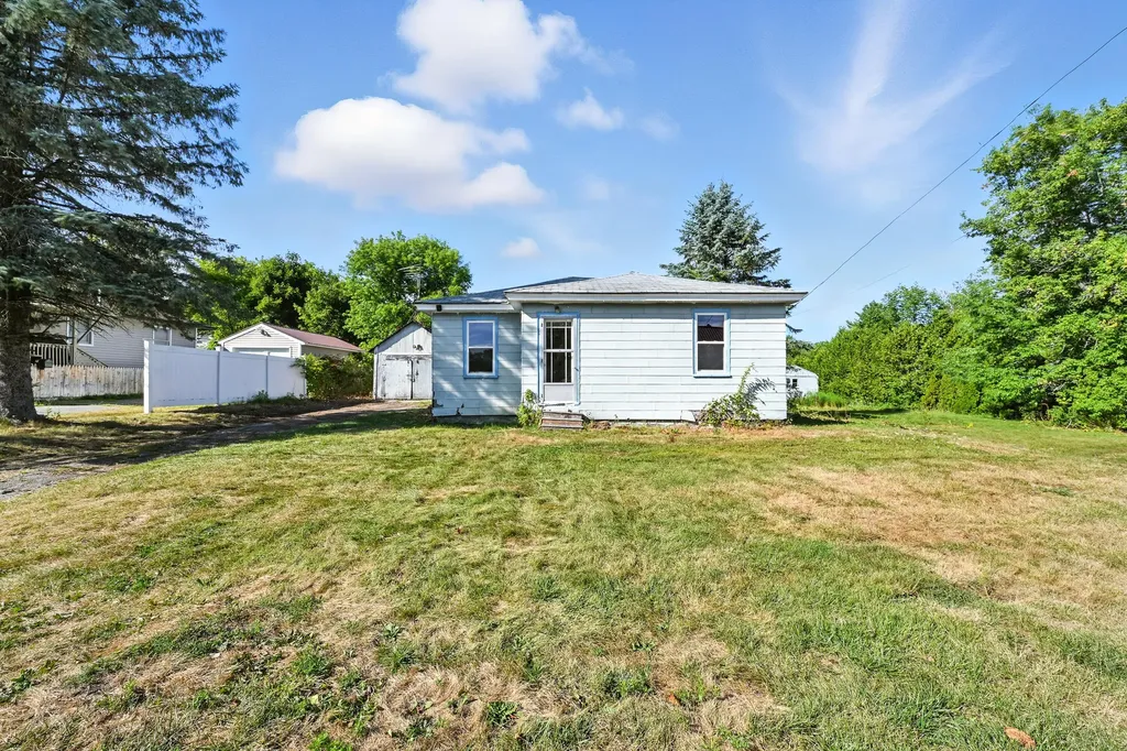 69 Merryfield Avenue Waterville ME 04901