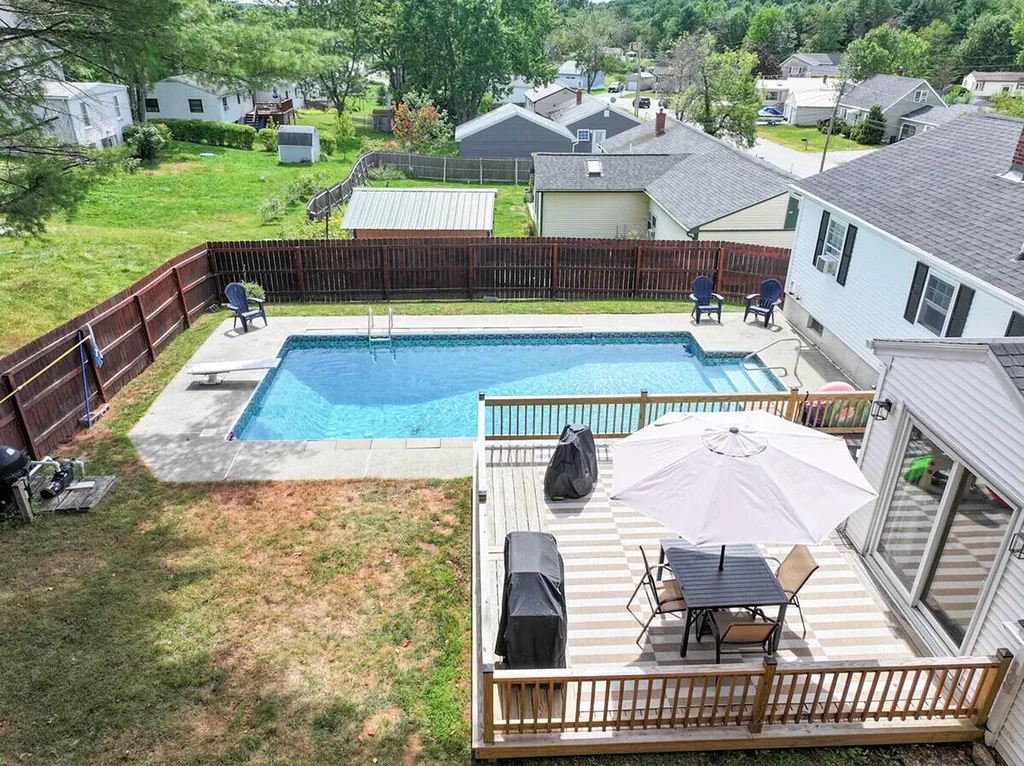 9 Judy Street Lewiston ME 04240