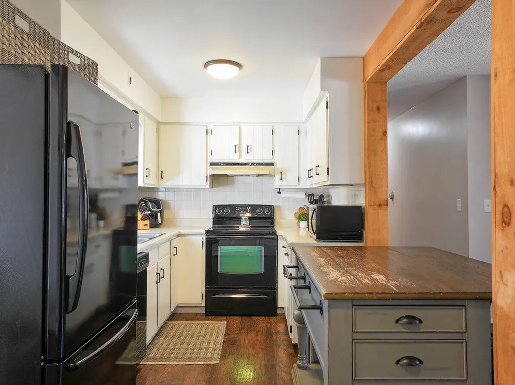 9 Judy Street Lewiston ME 04240