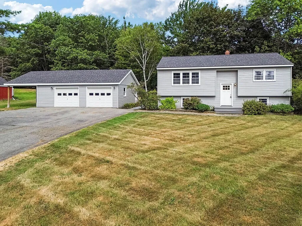 37 Gagnon Road Oakland ME 04963