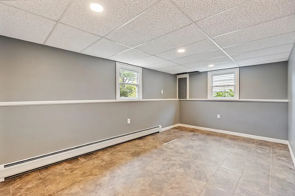 37 Gagnon Road Oakland ME 04963