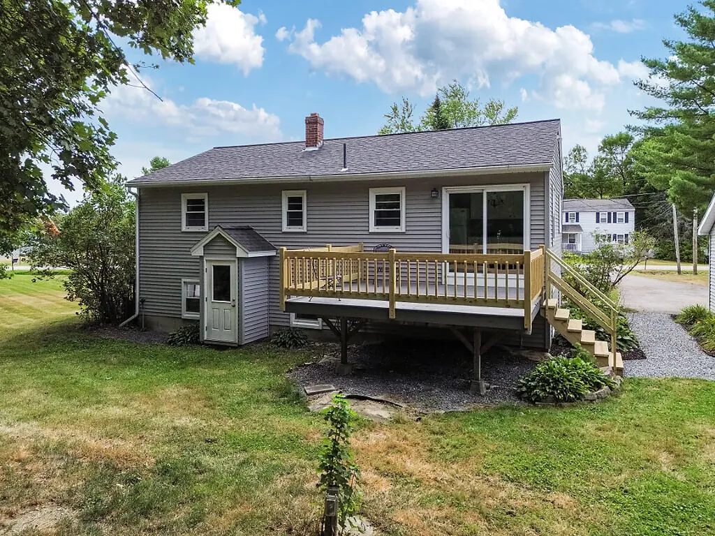 37 Gagnon Road Oakland ME 04963