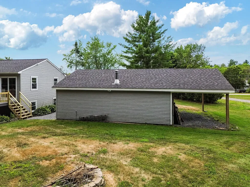37 Gagnon Road Oakland ME 04963