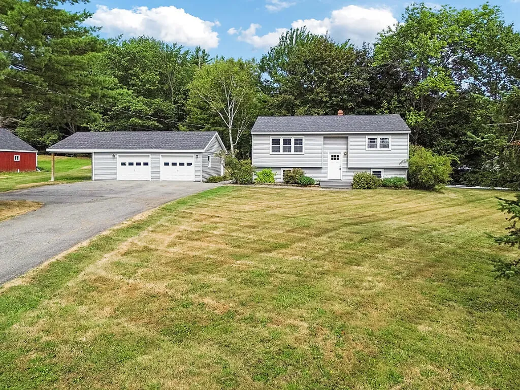 37 Gagnon Road Oakland ME 04963