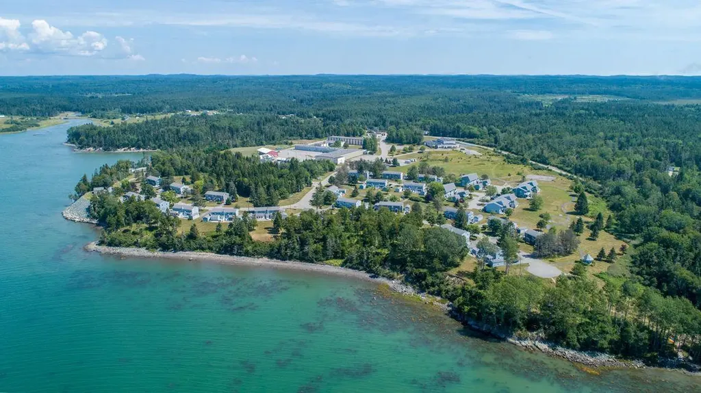 7 Beachwood Bay Drive Cutler ME 04626