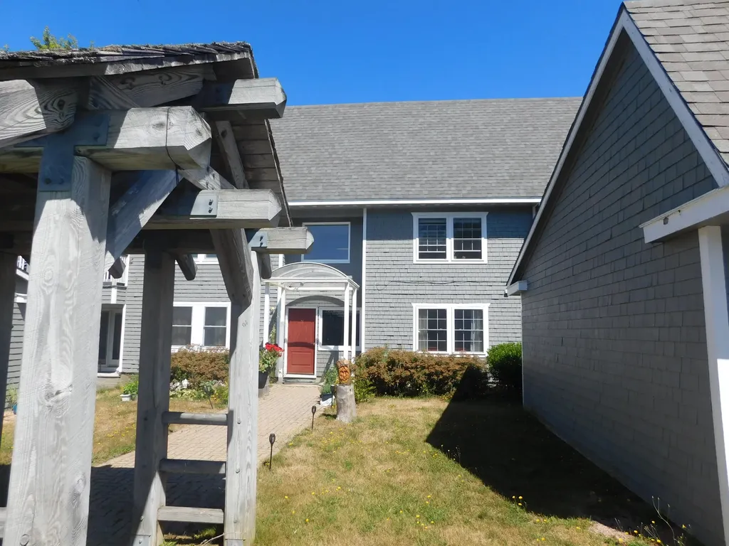 7 Beachwood Bay Drive Cutler ME 04626