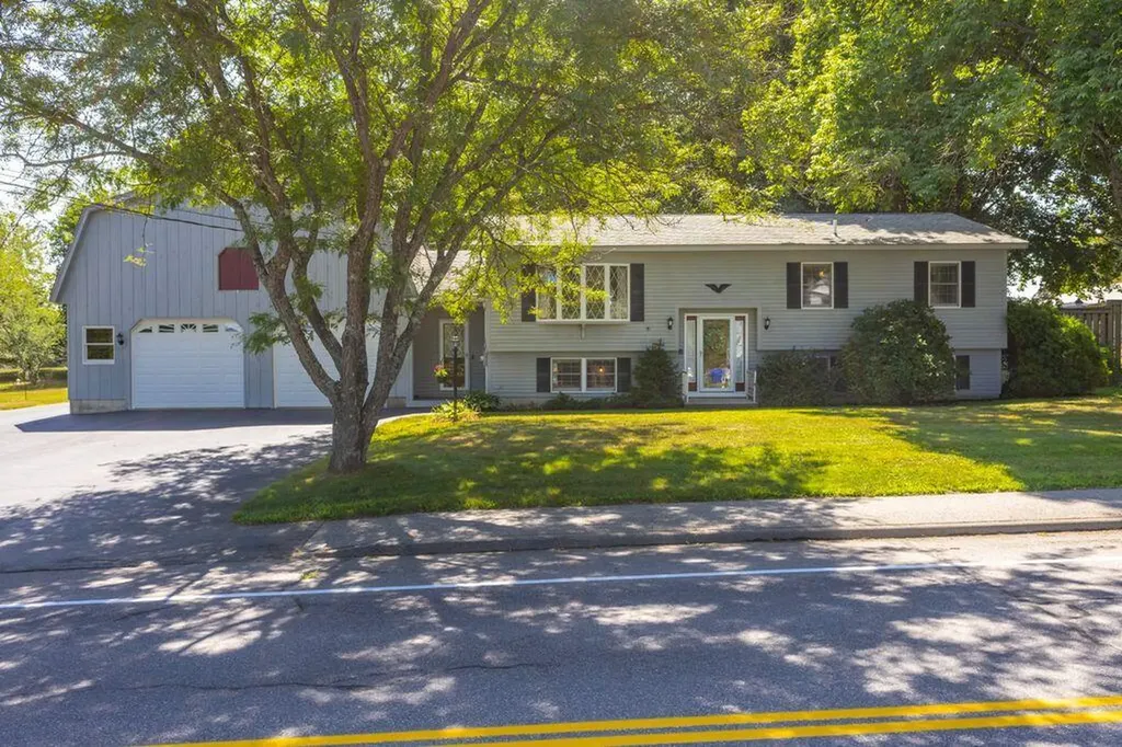 35 E Bridge Street Westbrook ME 04092
