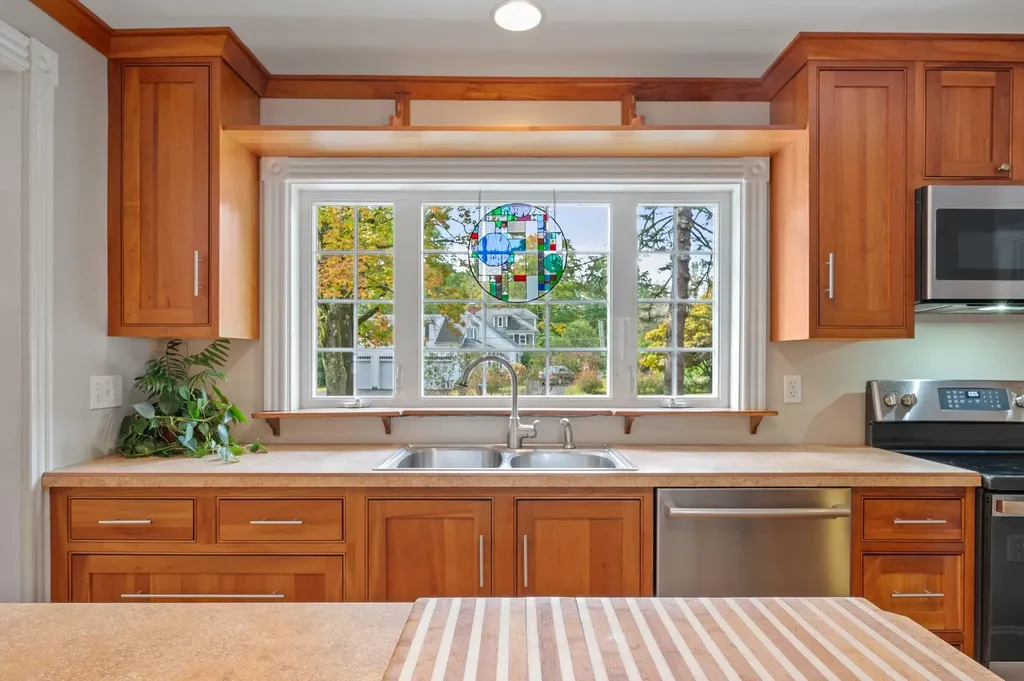 110 Brook Road Falmouth ME 04105
