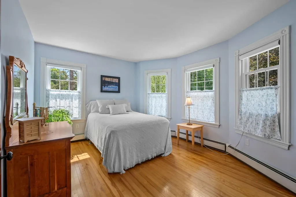 110 Brook Road Falmouth ME 04105