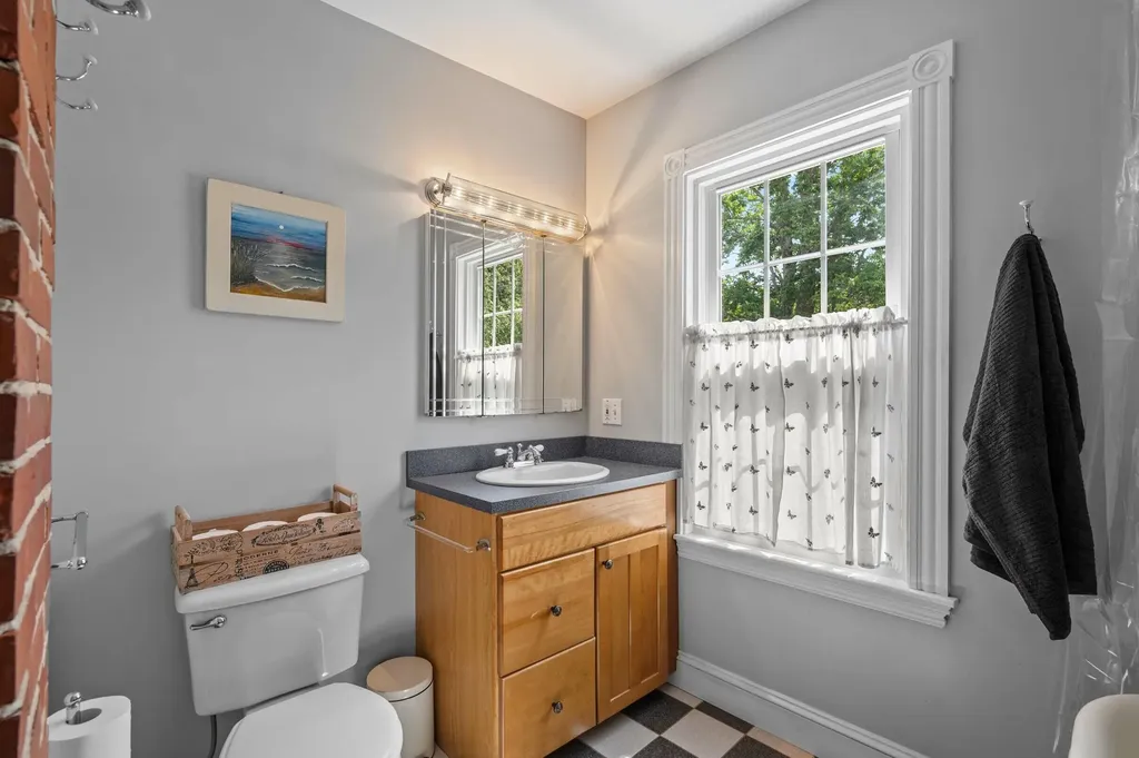 110 Brook Road Falmouth ME 04105