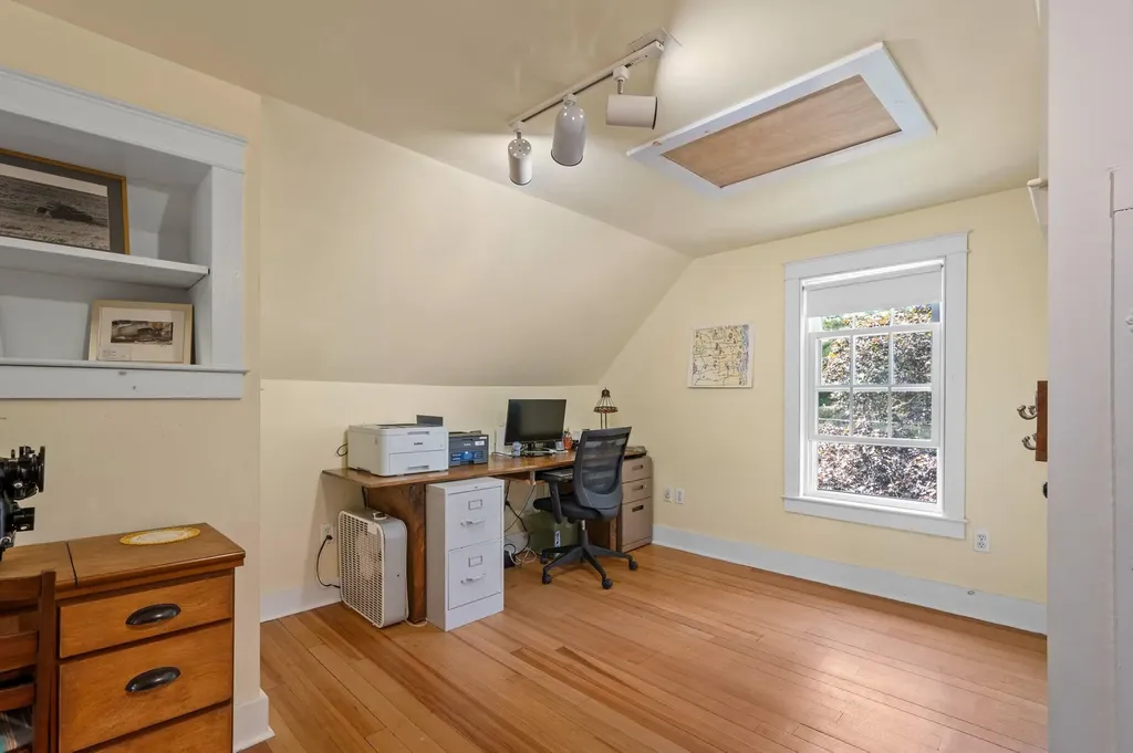 110 Brook Road Falmouth ME 04105