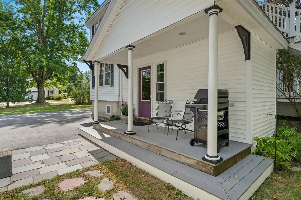 110 Brook Road Falmouth ME 04105