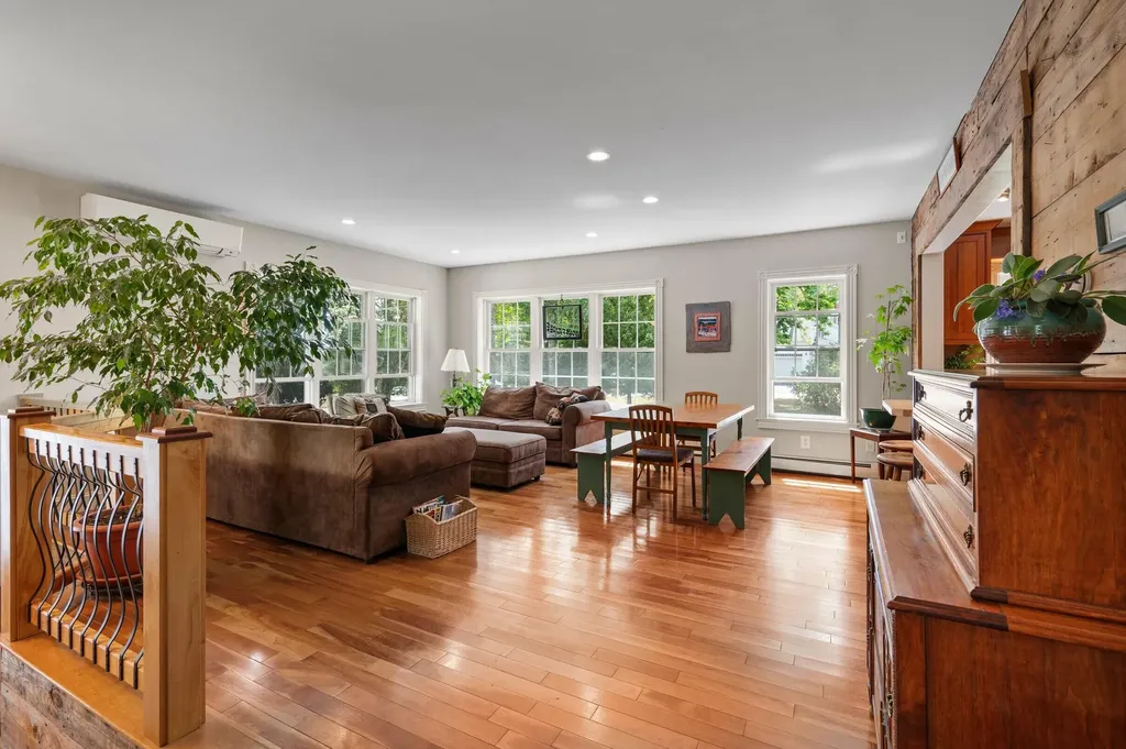 110 Brook Road Falmouth ME 04105